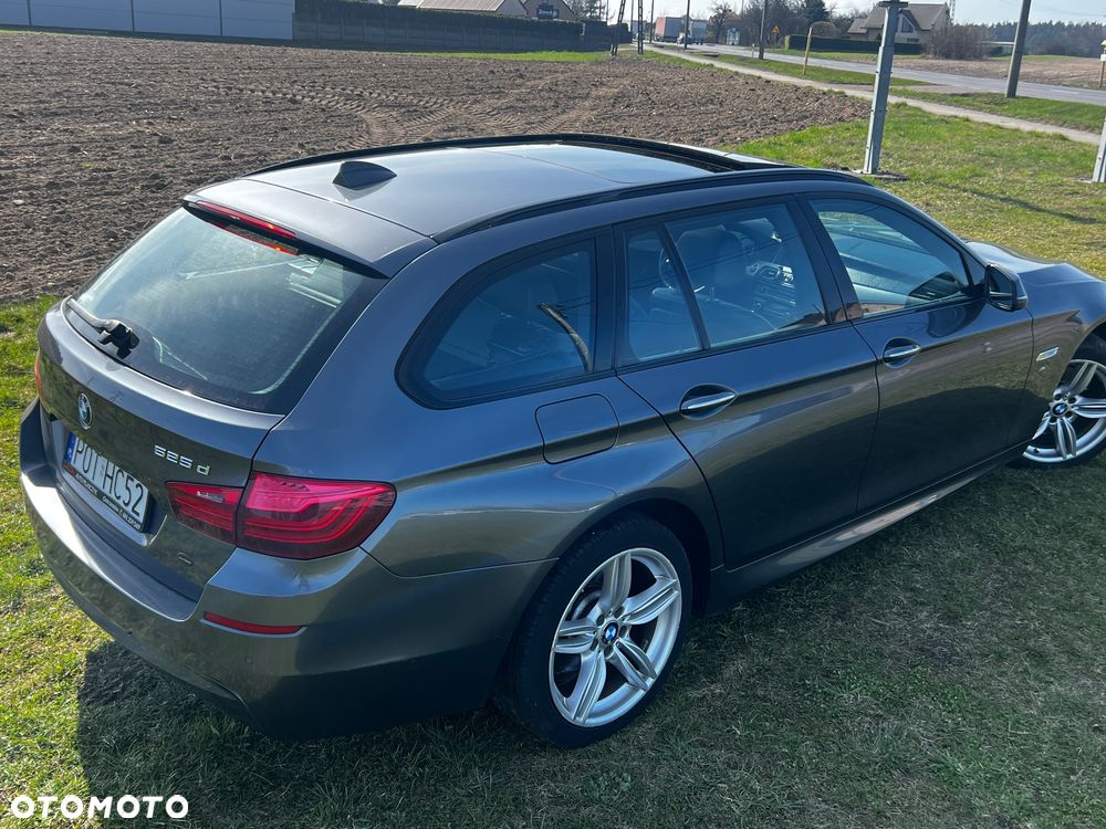 BMW Seria 5 525d Sport-Aut Modern Line - 18