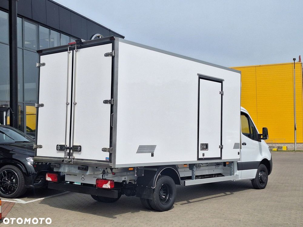 Mercedes-Benz Sprinter Sprinter - 4
