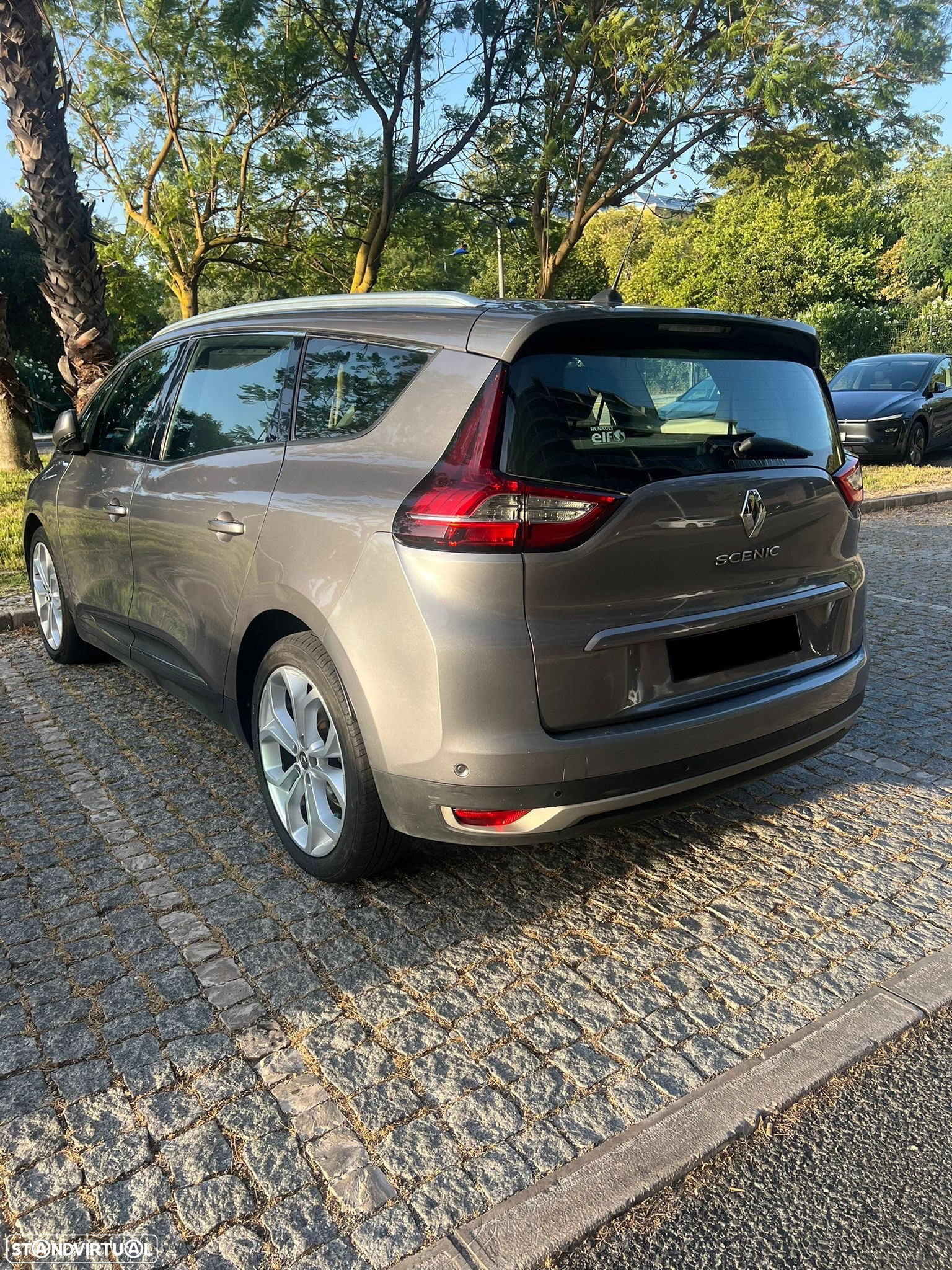Renault Grand Scénic 1.5 dCi Expression SS - 5