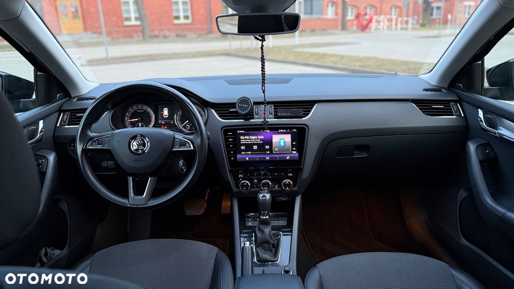Skoda Octavia 2.0 TDI Style DSG - 27