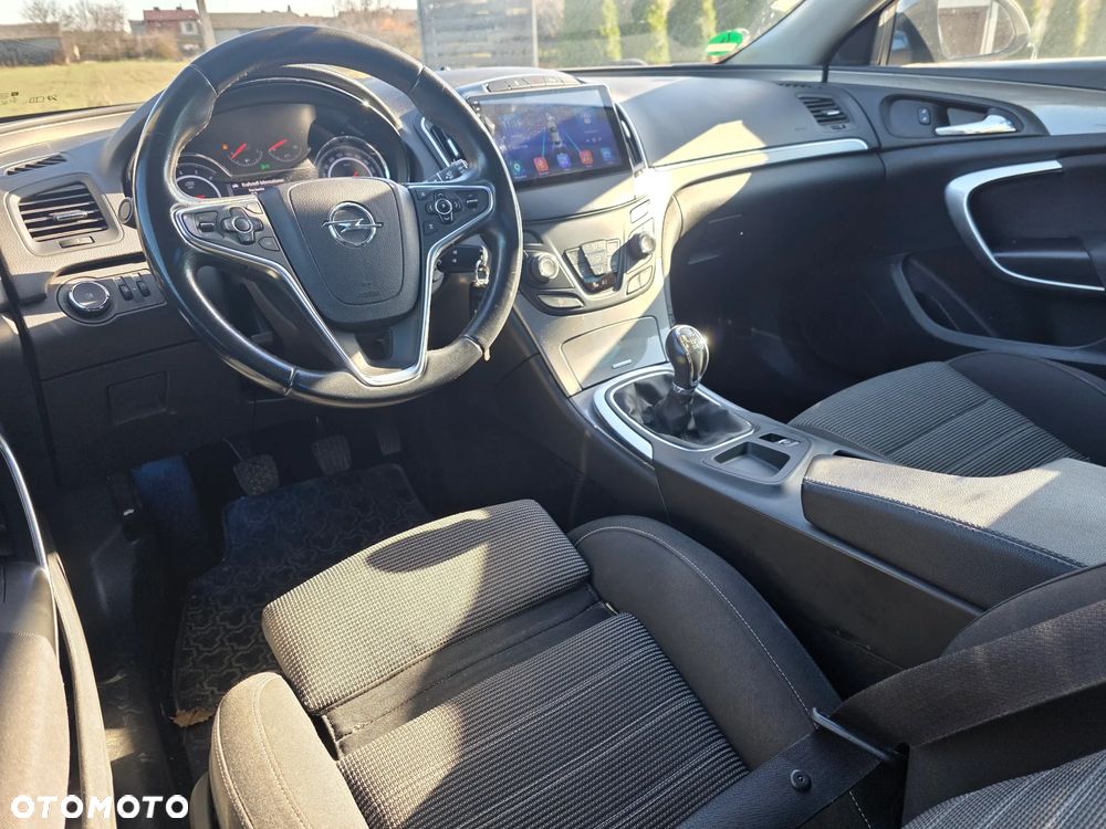 Opel Insignia - 26