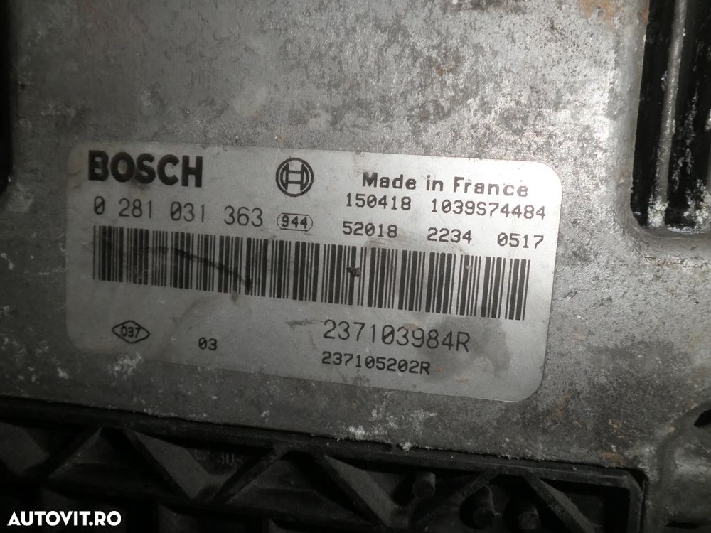 ECU / calculator motor Opel Vivaro B, Renault Trafic 2, 2016 1.6 CDTI 237103888R 0281031364 0281030991 0281031363 237103984R - 9