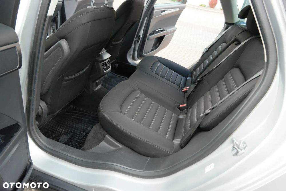 Ford Mondeo - 20
