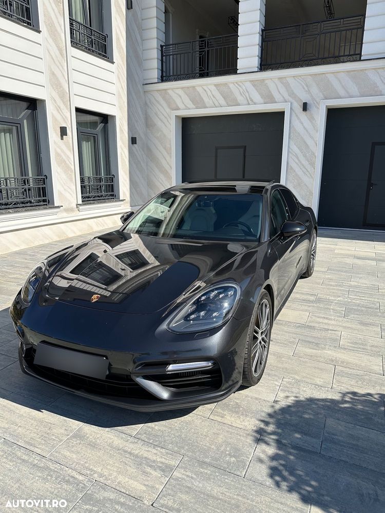 Porsche Panamera Turbo - 5