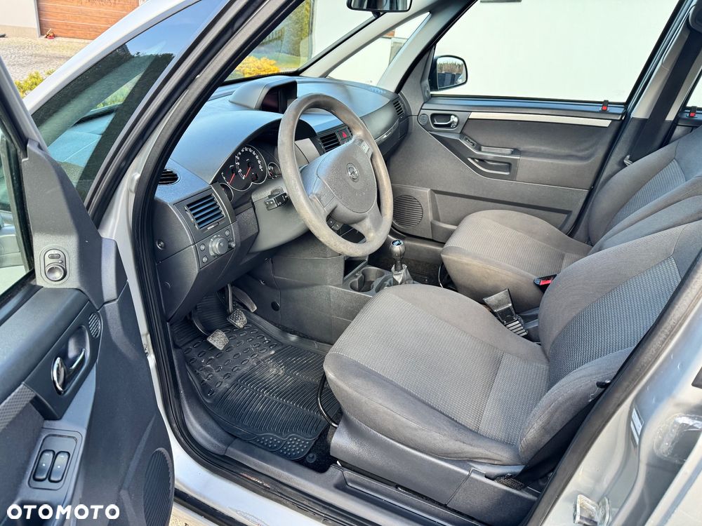 Opel Meriva - 27