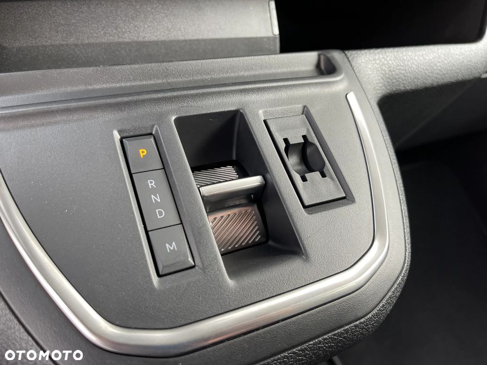 Toyota Proace Verso 2.0 D4-D Long VIP - 15