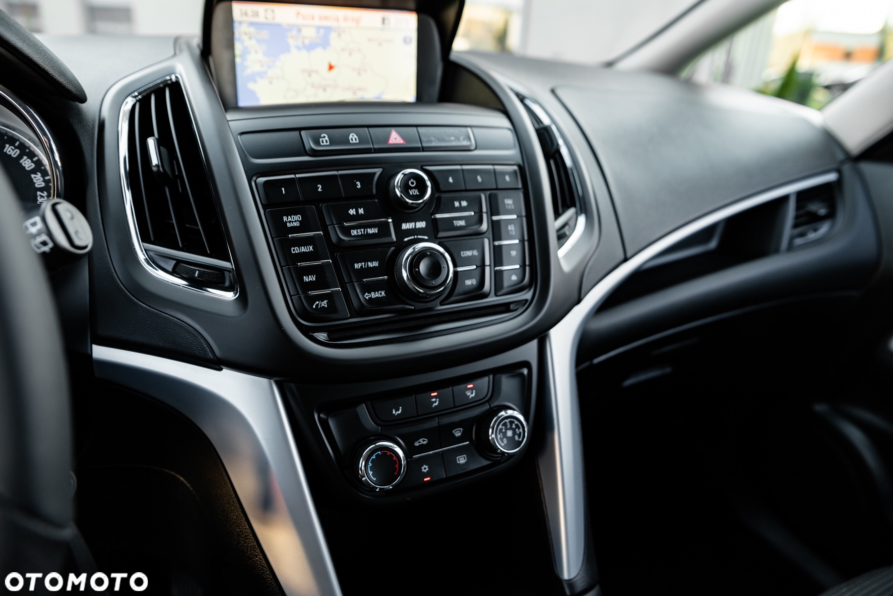 Opel Zafira Tourer 1.4 Turbo Business Edition - 21