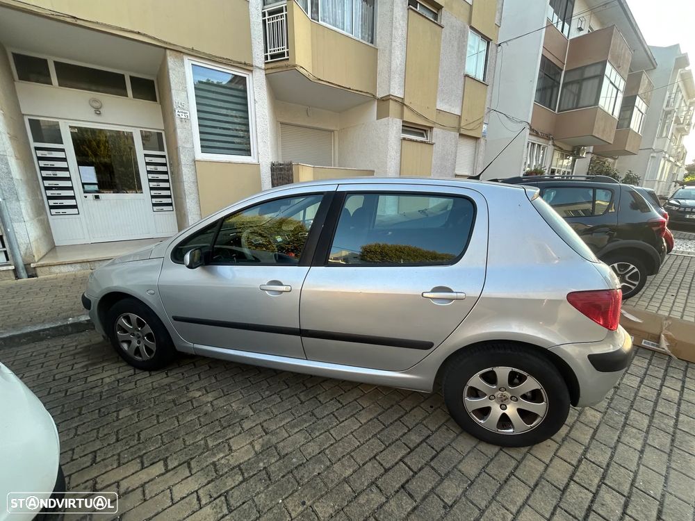 Peugeot 307 1.4 HDi XR - 3
