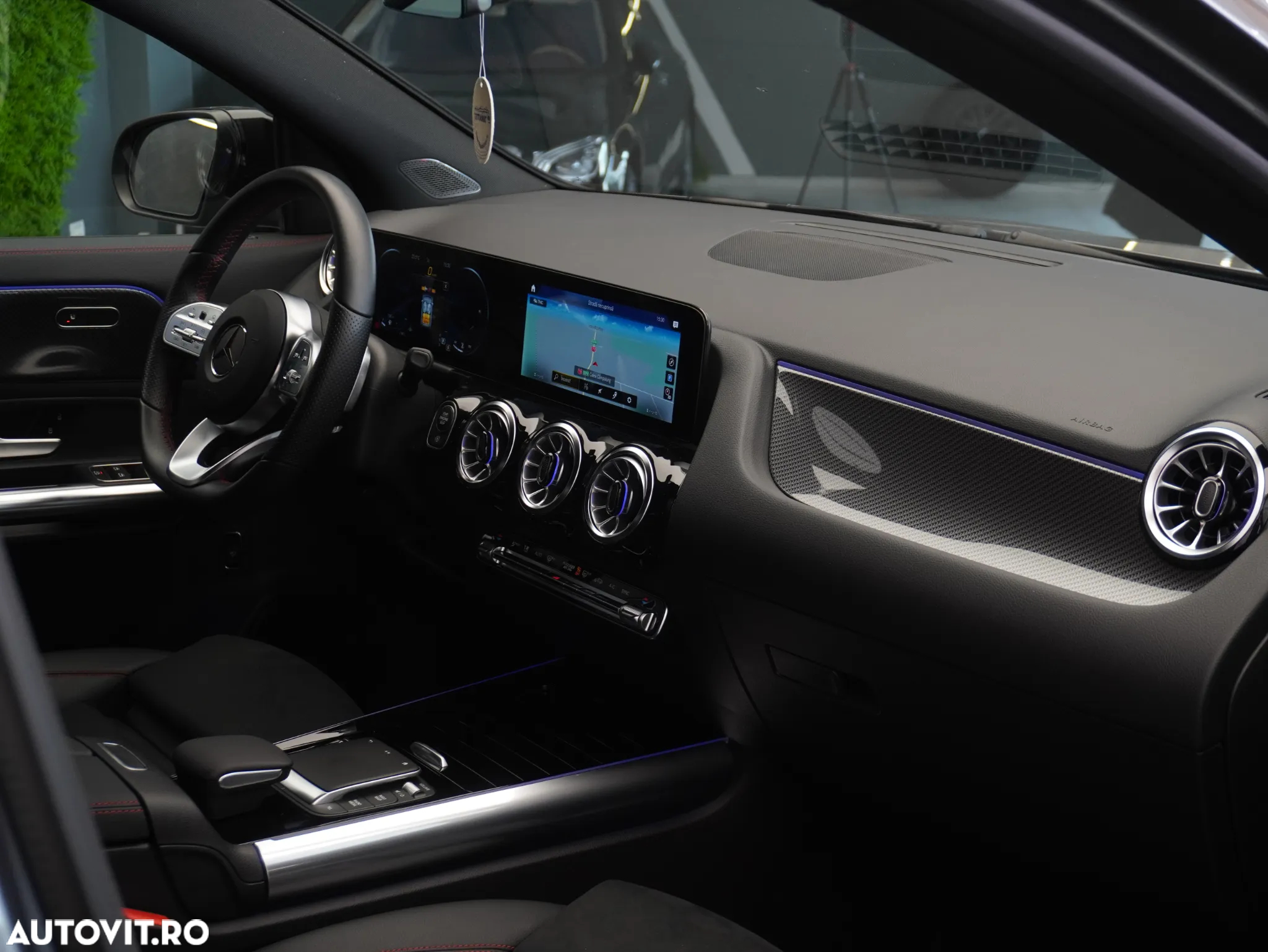 Mercedes-Benz GLA 250 4Matic 8G-DCT AMG Line - 20