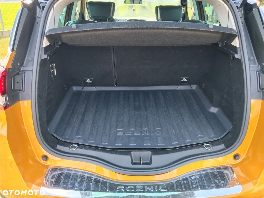 Renault Scenic 1.6 dCi Bose EDC - 17