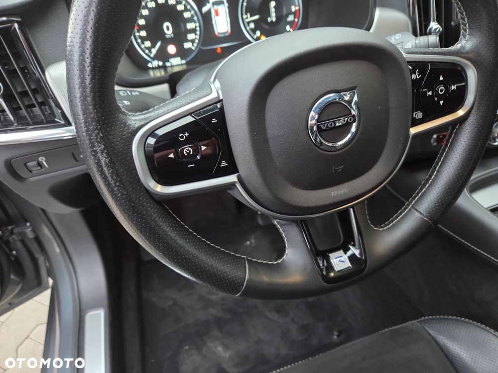 Volvo V90 - 9