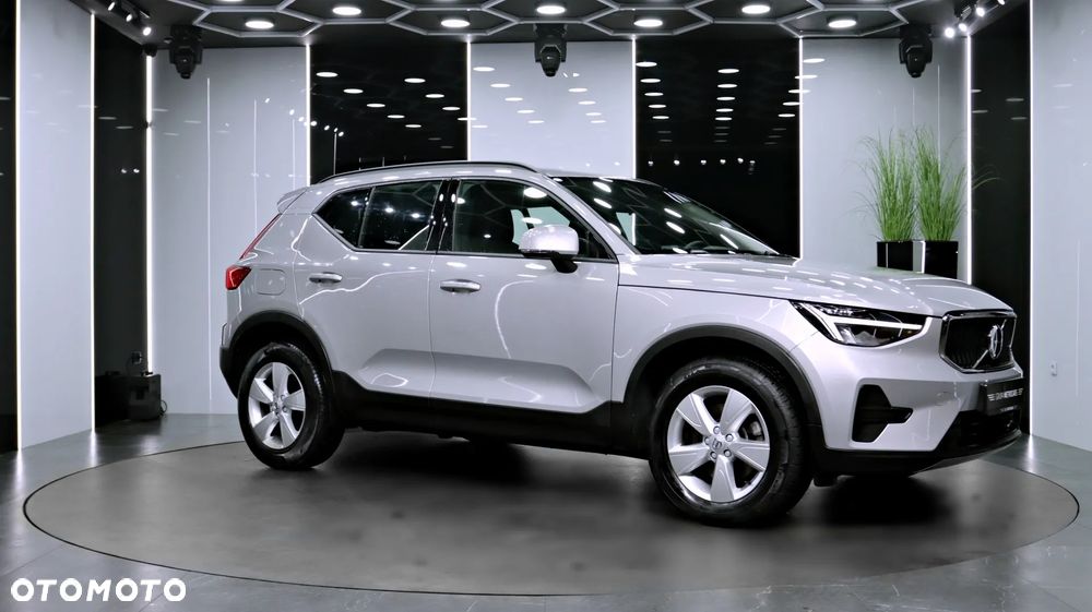Volvo XC 40 B3 Essential - 12
