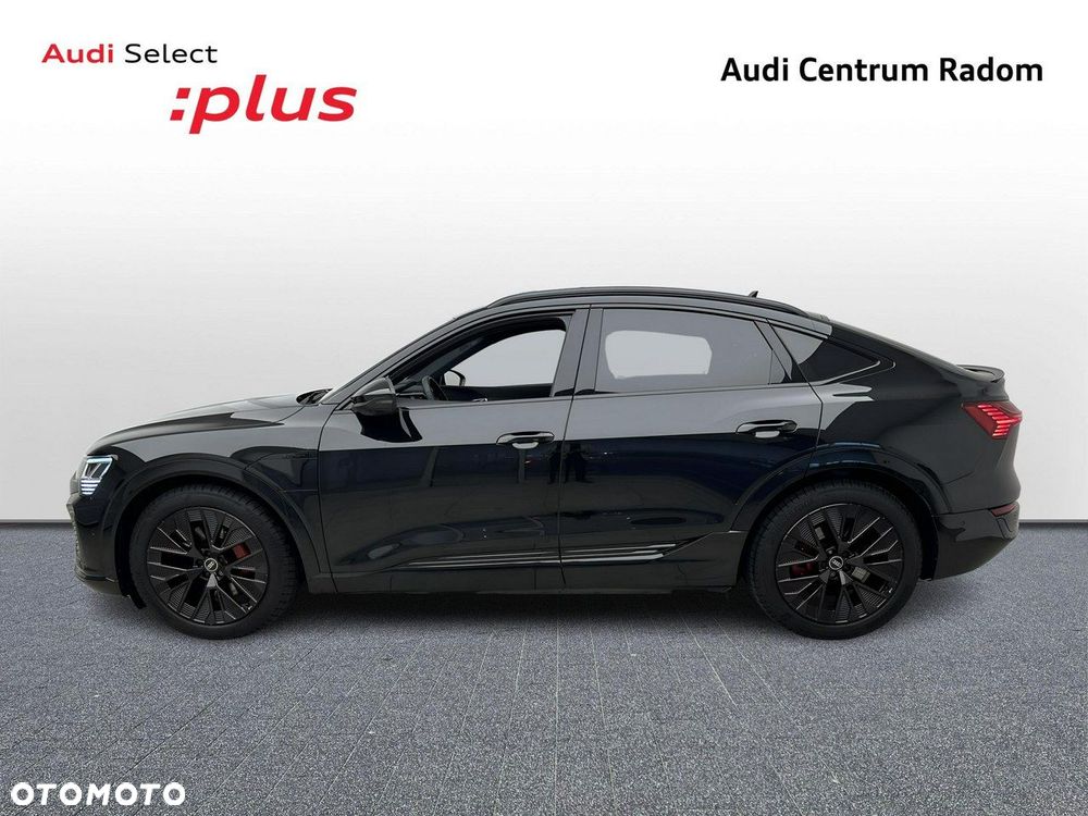 Audi Q8 Sportback e-tron - 2
