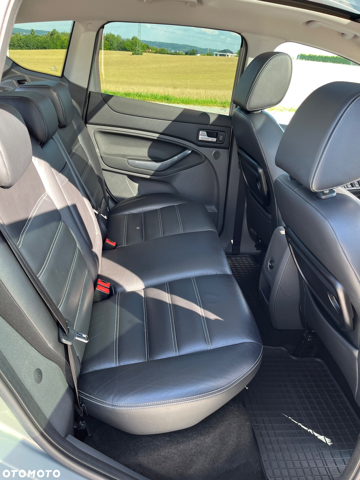 Ford Kuga 2.0 TDCi 4WD Titanium - 20