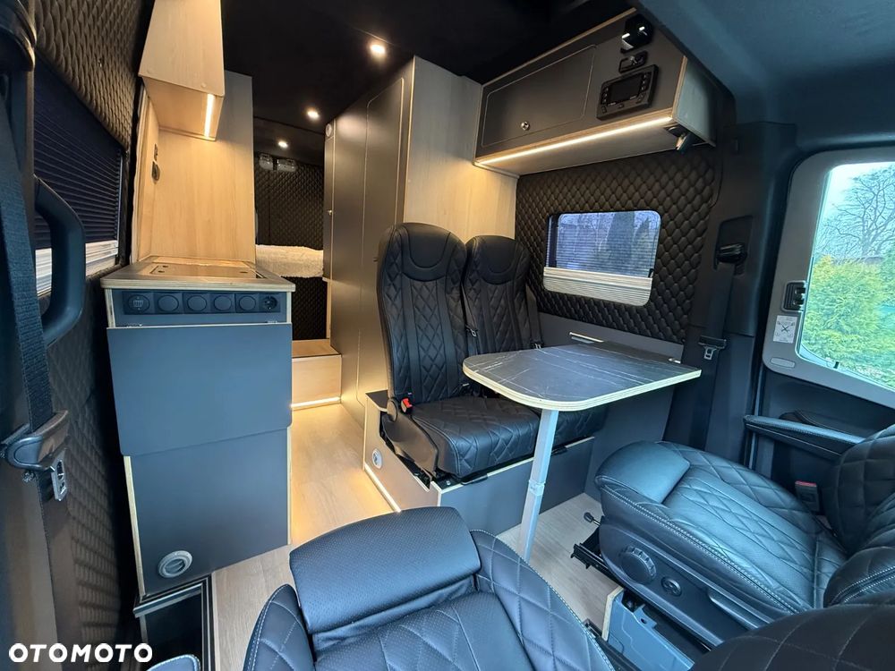 Mercedes-Benz Sprinter 319 CDI 4x4 - 6