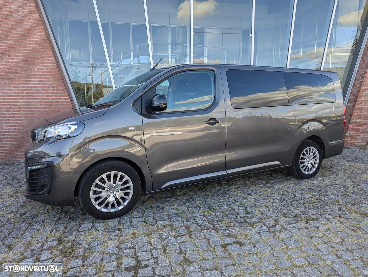 Peugeot Expert 1.5 BlueHDi L2H1 Semi-Vidrado - 4