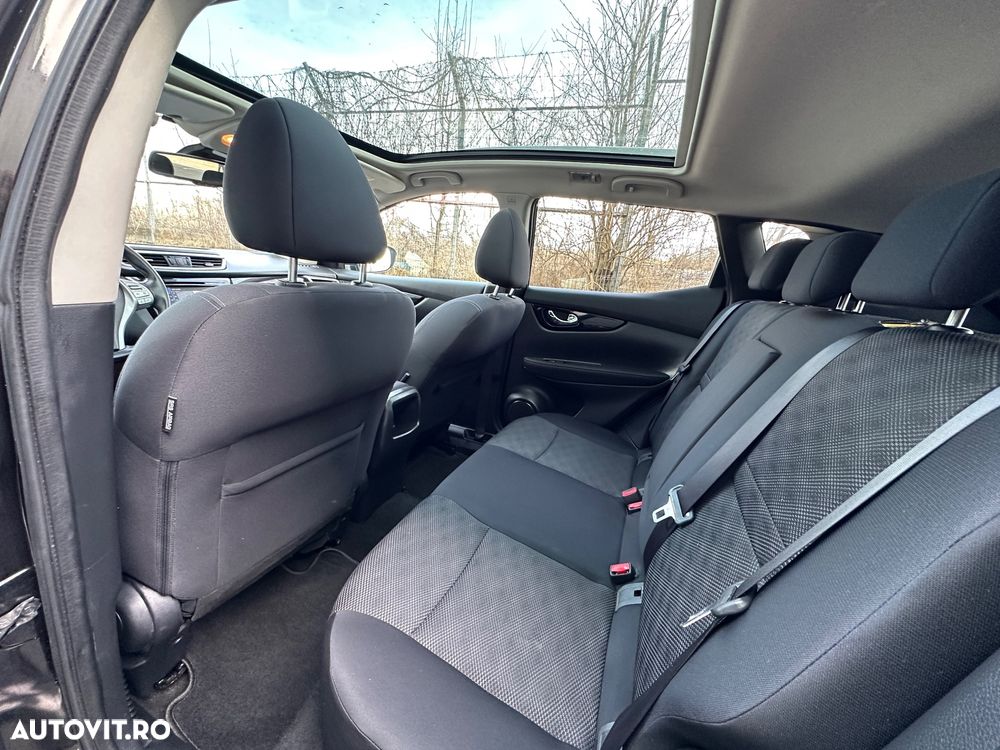 Nissan Qashqai 1.6 DIG-T N-Connecta - 7