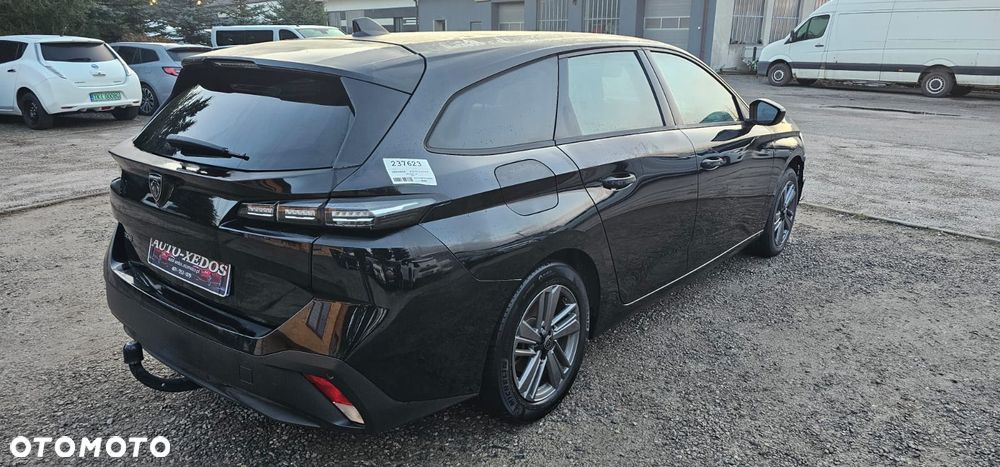 Peugeot 308 BlueHDi 130 EAT8 Allure - 7