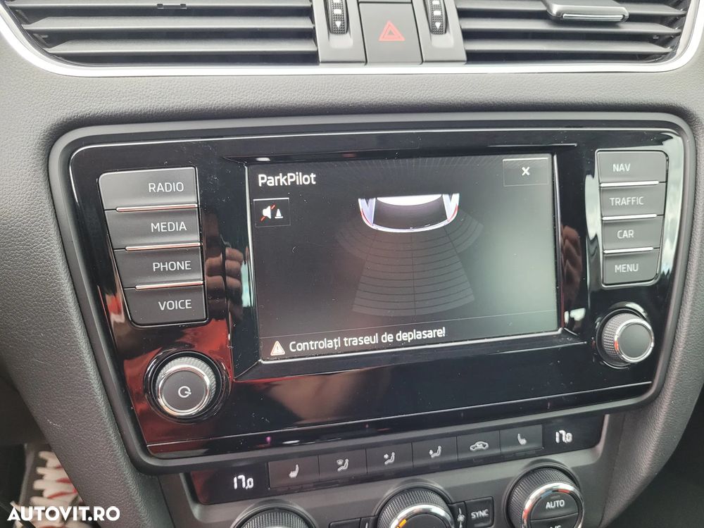 Skoda Octavia 1.6 TDI Ambition - 14
