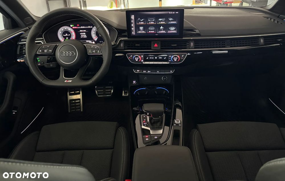 Audi A4 Limousine - 11