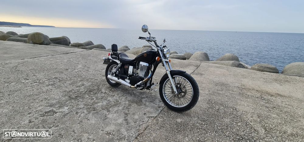 Suzuki LS 650 CHOPER - 1