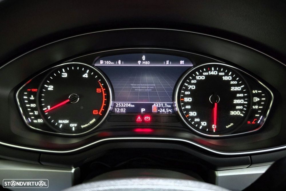 Audi A4 Avant 2.0 TDI Design S tronic - 16