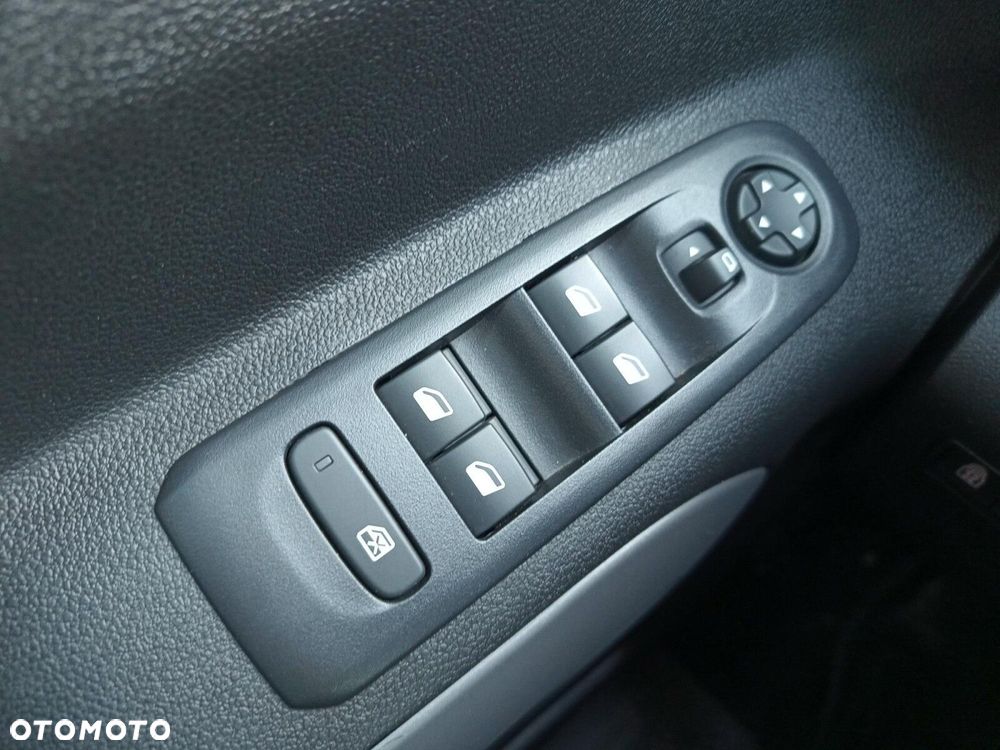 Toyota Proace City Verso Long 1.2 D-4T Business - 20