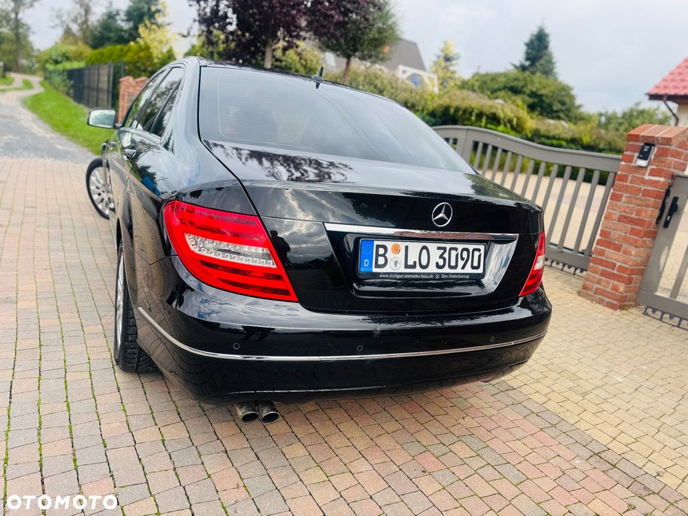 Mercedes-Benz Klasa C 180 Kompressor Automatik Avantgarde - 31
