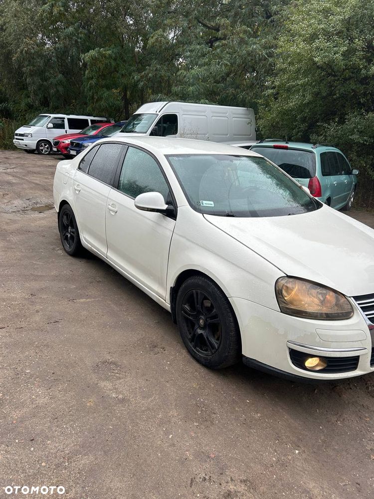 Volkswagen Jetta 2006 photo 3