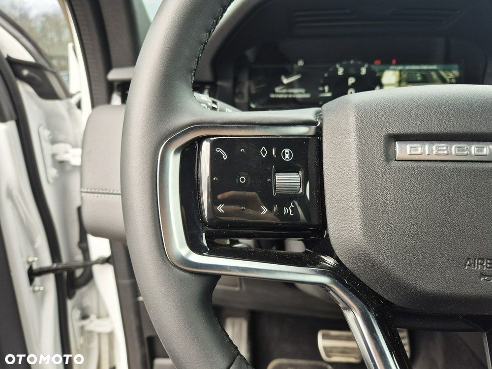 Land Rover Discovery Sport - 34