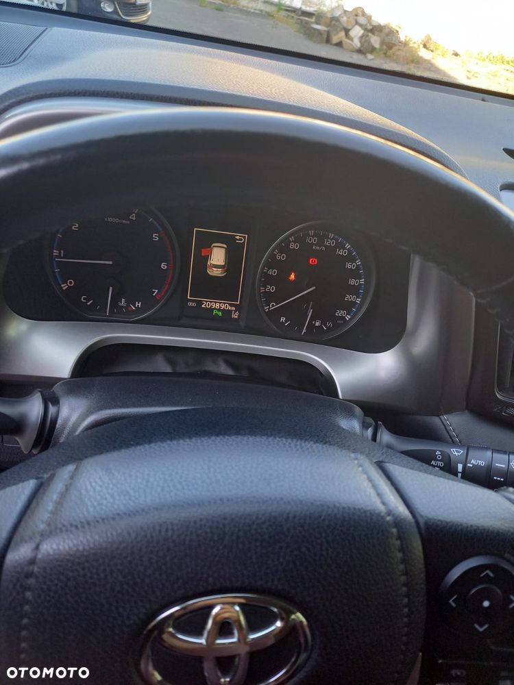 Toyota RAV4 2.0 D-4D Premium 4x2 - 10