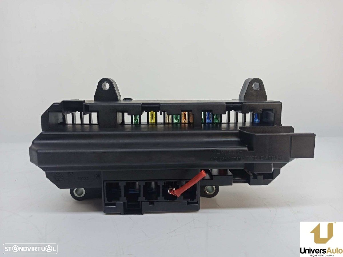 CAIXA DE RELÉS/ FUSÍVEIS BMW SERIE 7 (E65/E66) 740D - 8
