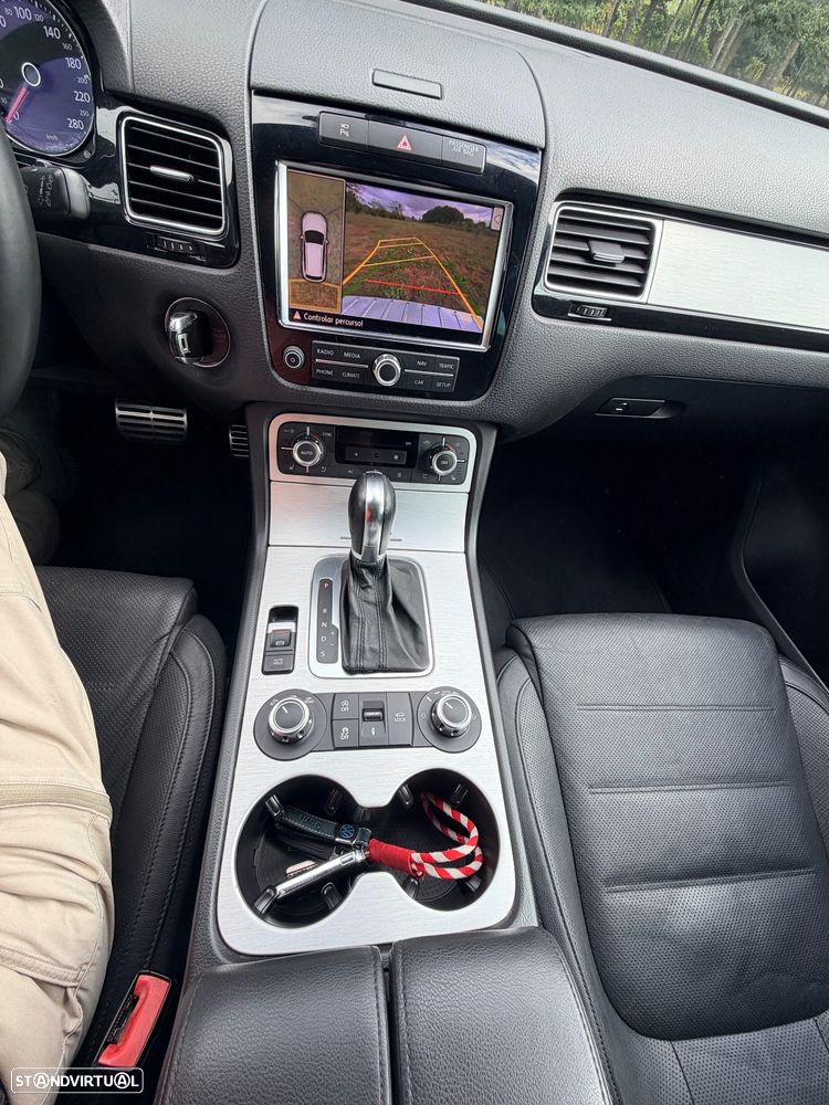 VW Touareg 3.0 TDI V6 TT Top Tiptronic - 23