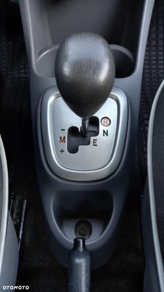 Peugeot 107 1.0 Trendy MAP Euro5 - 9