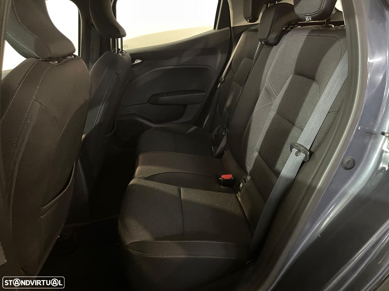 Renault Clio TCe 90 BUSINESS EDITION - 14