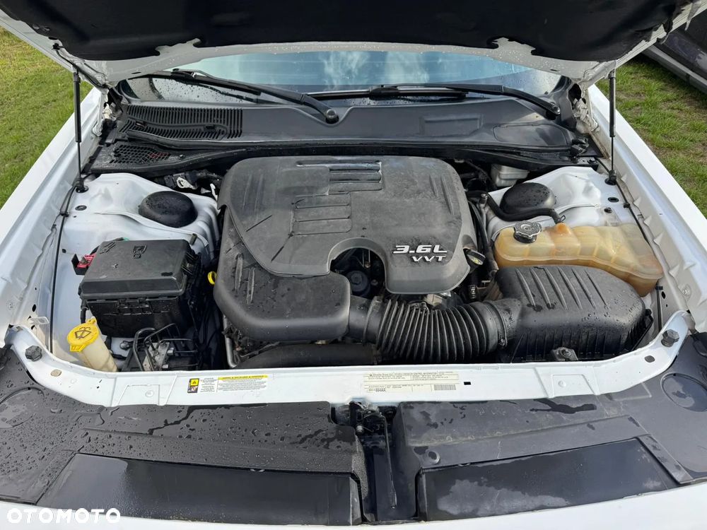 Dodge Challenger Automatik SXT Plus - 12