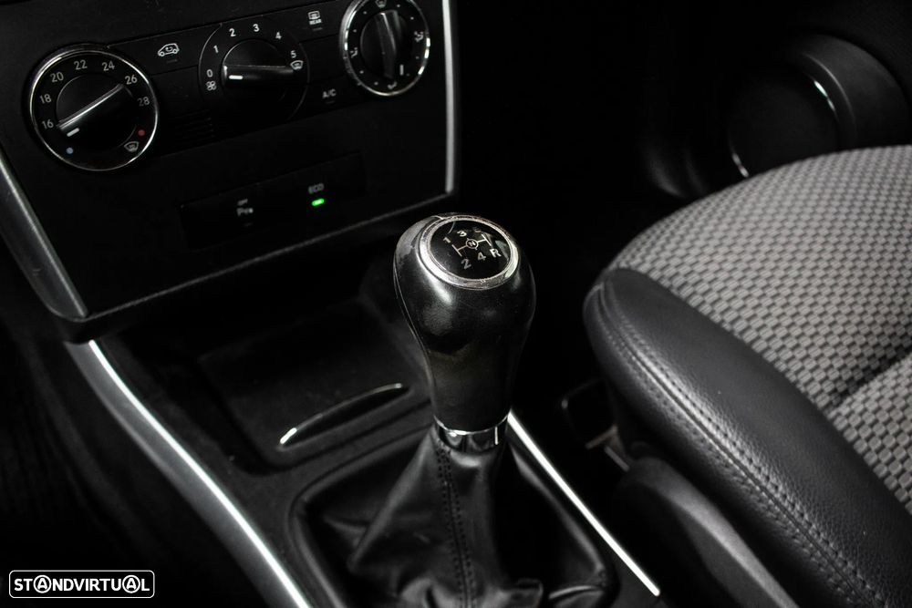 Mercedes-Benz A 160 Elegance - 20