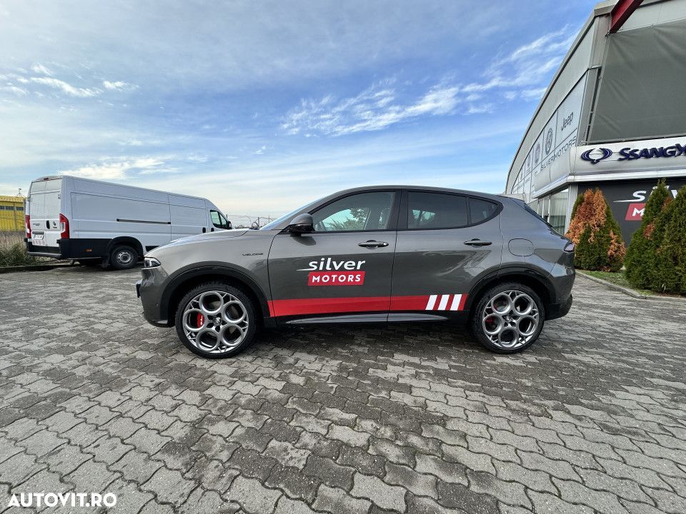 Alfa Romeo Tonale 1.3T PHEV Q4 280 CP AT6 Veloce - 2