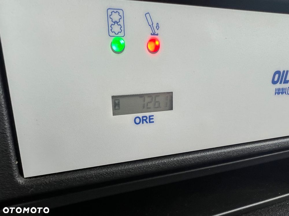 Iveco OIL&STEEL Scorpion 2112J - 9