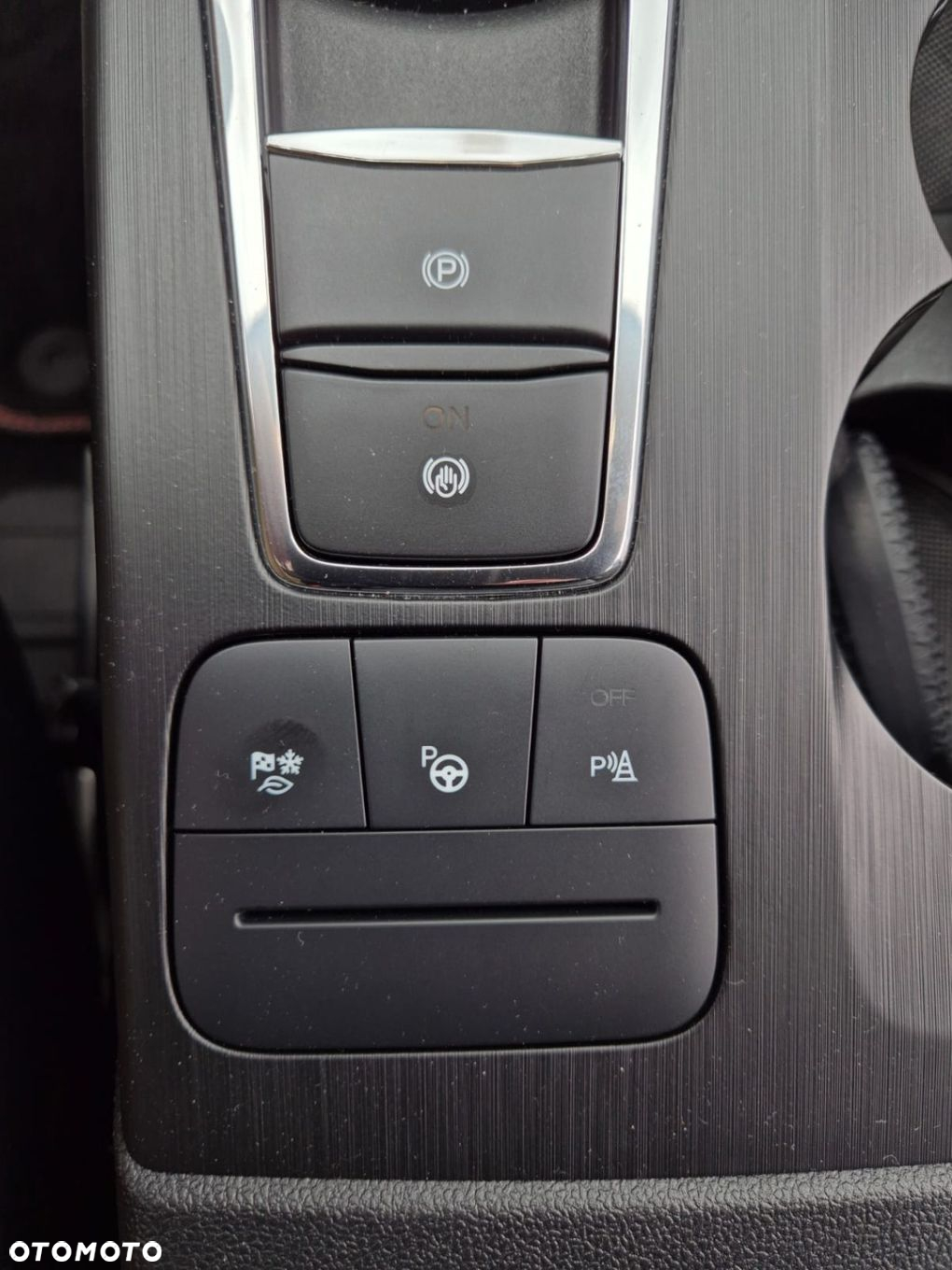 Ford Kuga - 28