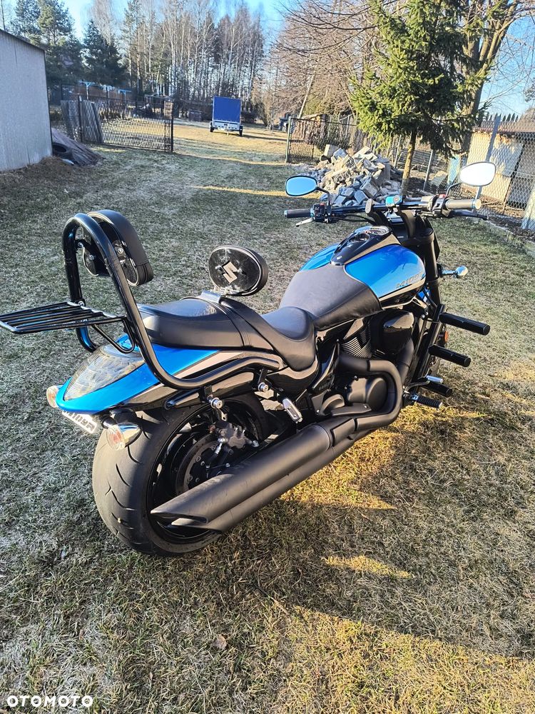 Suzuki Boulevard - 2