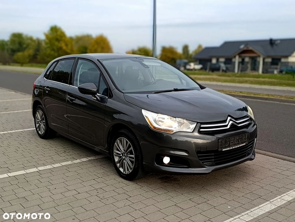 Citroen C4 2010 photo 4