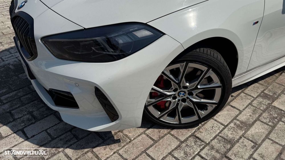 BMW 116 d Pack Color Vision Auto - 17