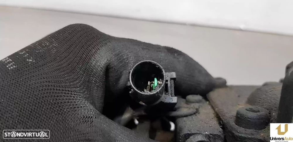 COMPRESSOR AR CONDICIONADO KIA CARNIVAL II 2003 -1315012000 - 2