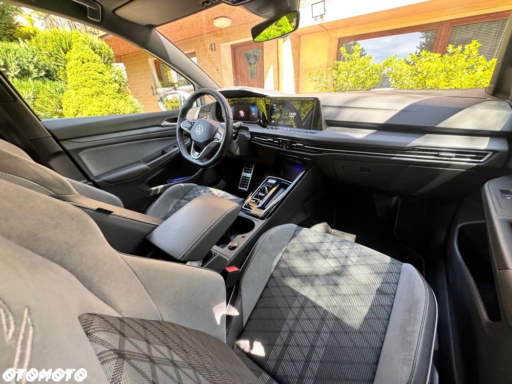 Volkswagen Golf 1.5 eTSI mHEV R-Line Plus DSG - 18