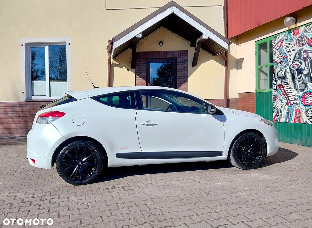 Renault Megane 1.4 16V TCE Monaco GP - 5