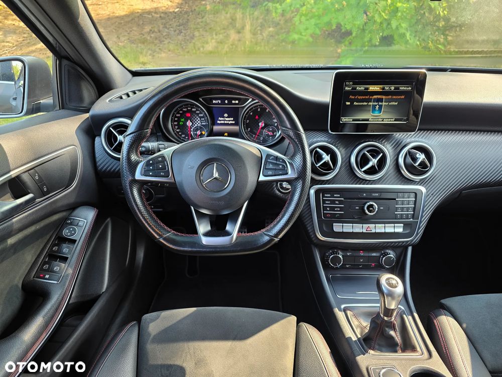 Mercedes-Benz Klasa A 160 AMG Line - 22