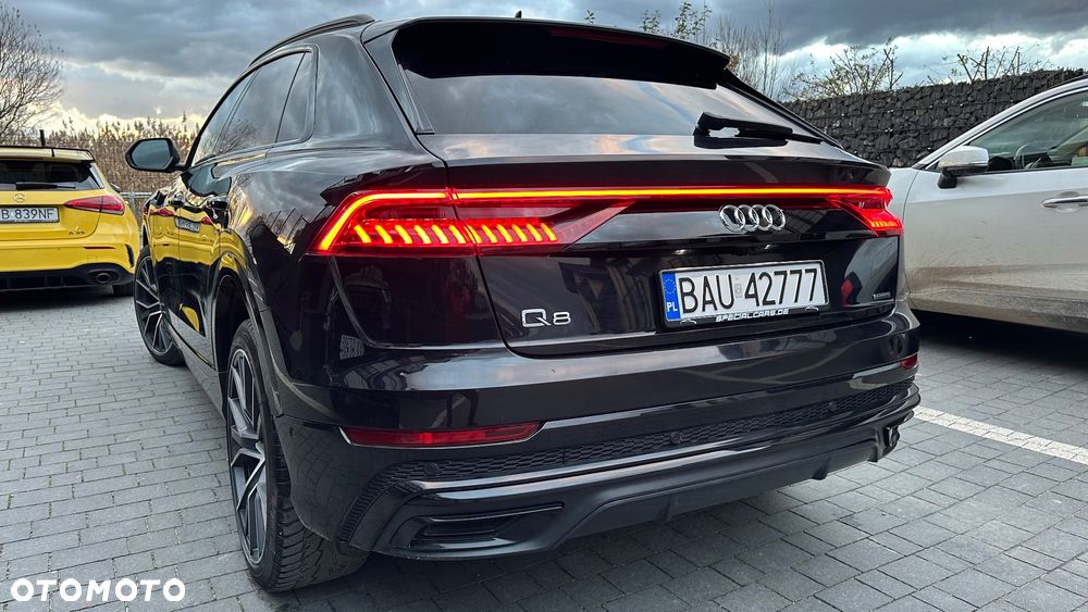 Audi Q8 55 TFSI quattro tiptronic - 28