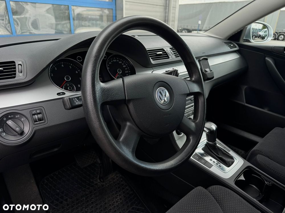 Volkswagen Passat 1.4 TSI DSG Comfortline BlueMotion Technology - 4