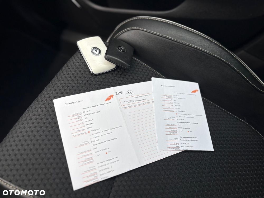 Renault Megane ENERGY TCe 115 Start & Stop Paris Business - 20